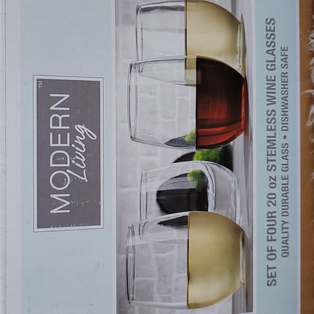 NEW Stemless Wine Glasses Set of 4 Modern Living Dishwasher safe Clear 20 Ounce